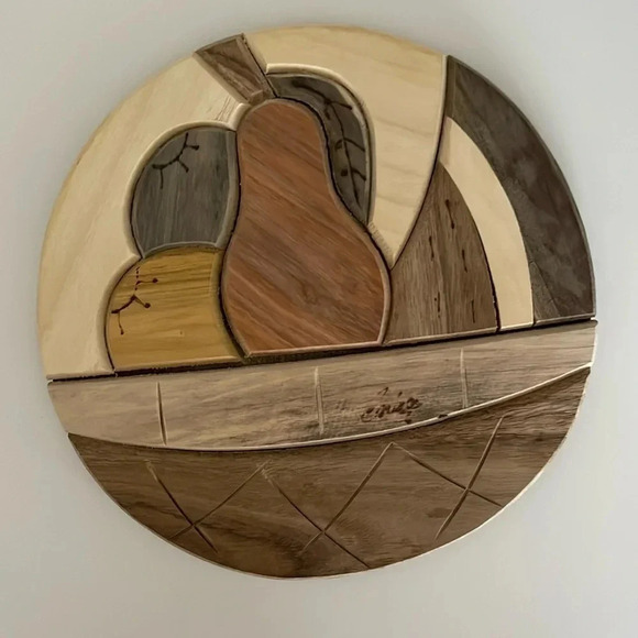 Wood  Carved Trivet - Picture 1 of 8